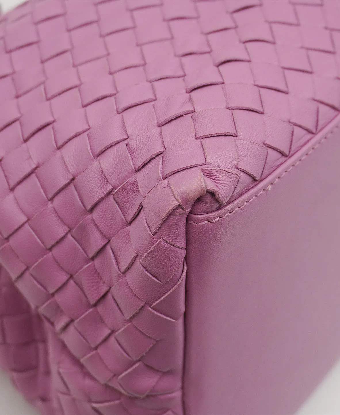 2-Pocket Convertible Tote Intrecciato Nappa Medium Purple