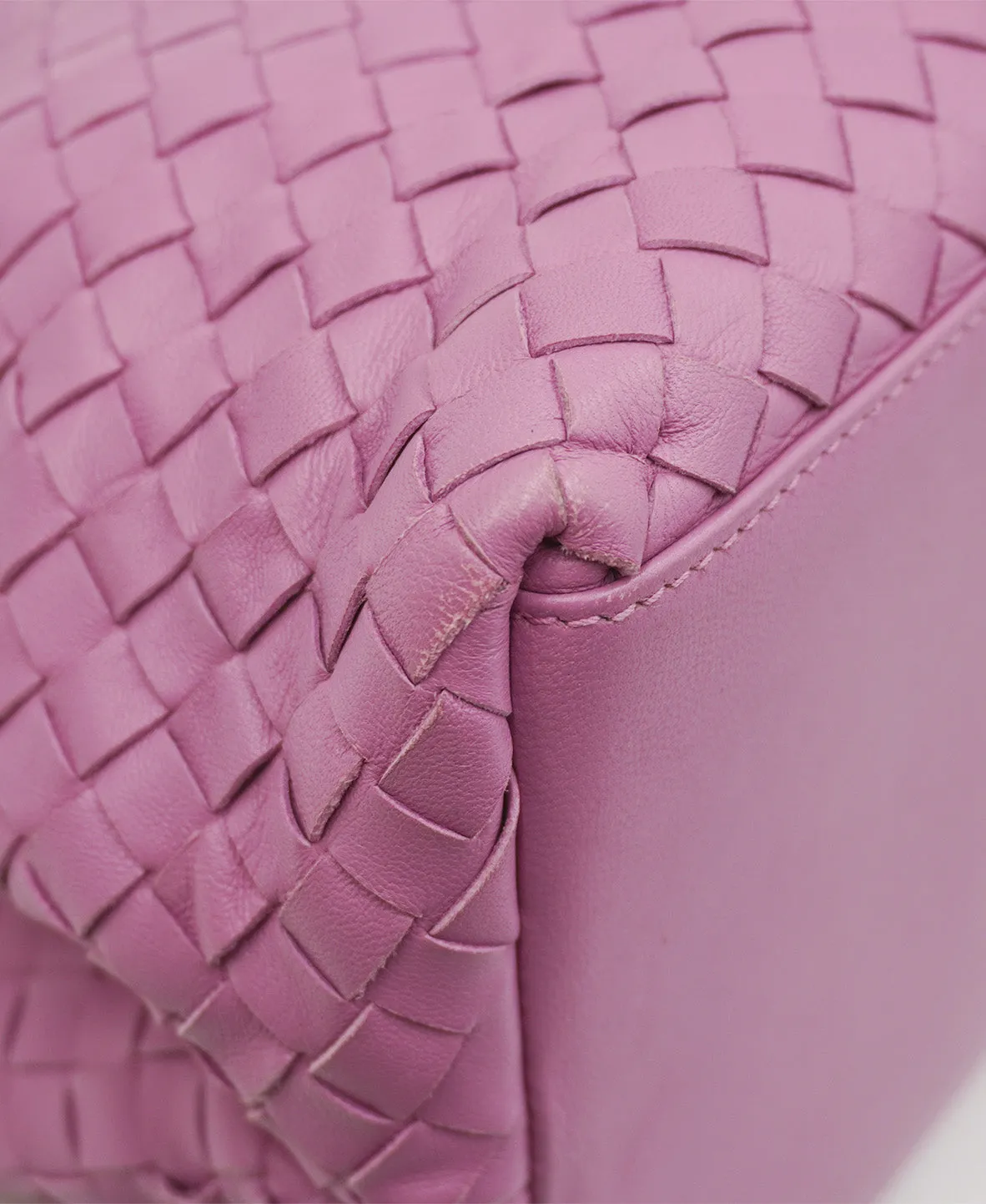 2-Pocket Convertible Tote Intrecciato Nappa Medium Purple