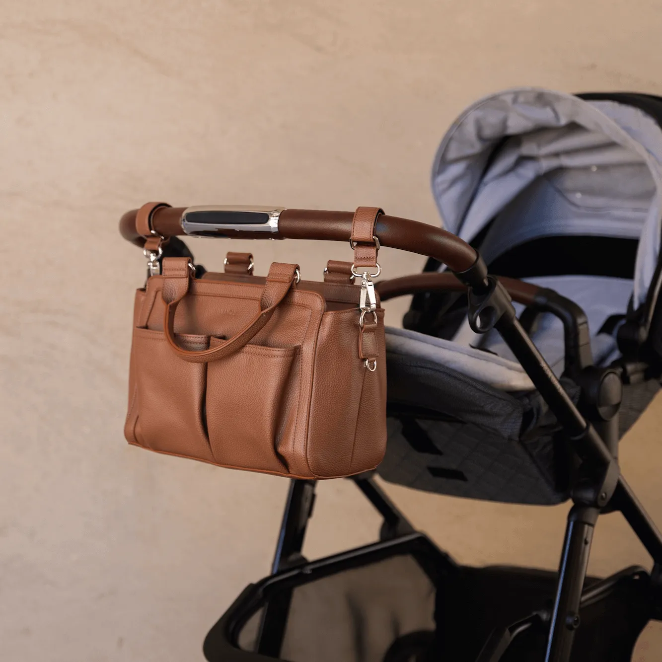 Amelia Convertible Pram Caddy - Pebbled Tan