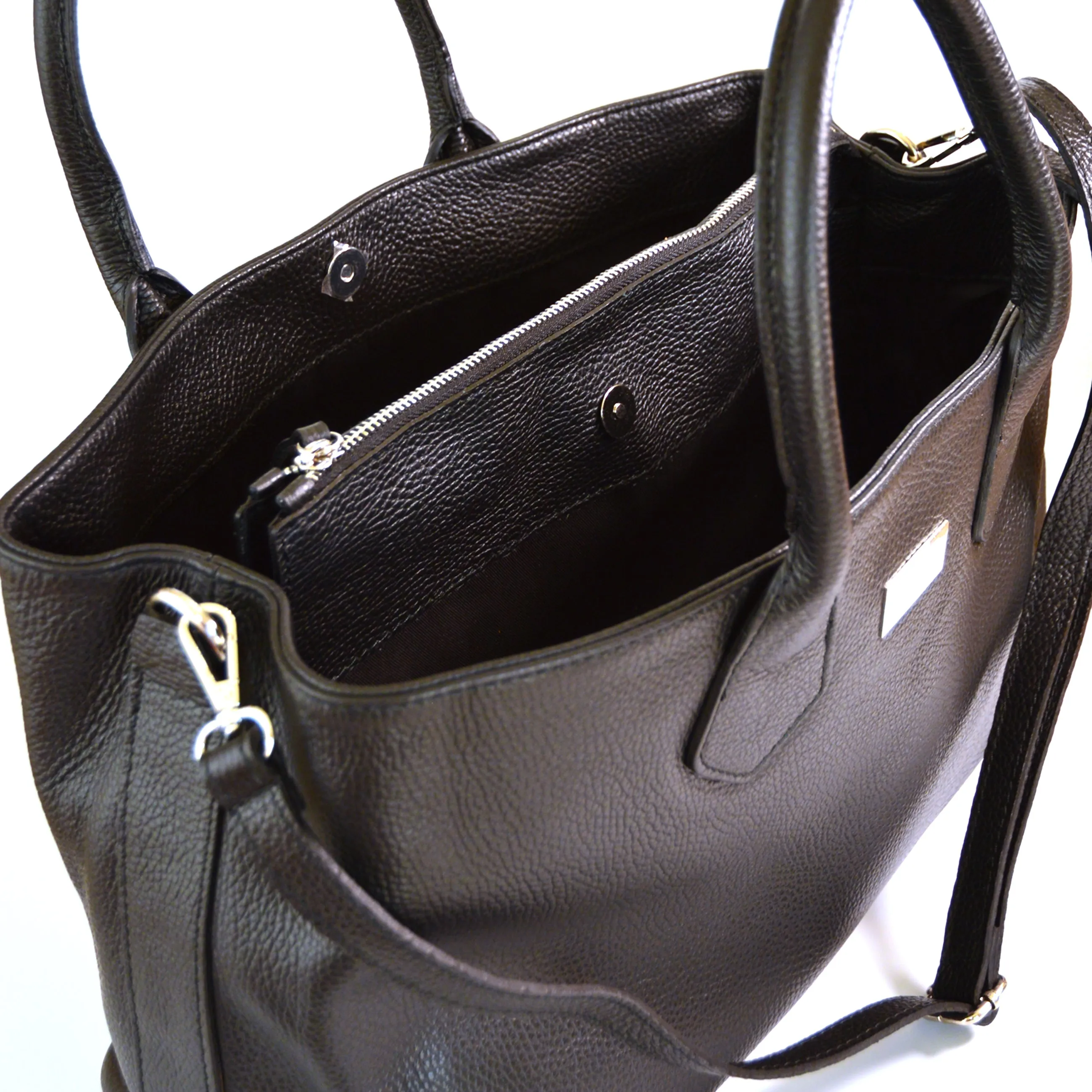 The Roma Weekend Black